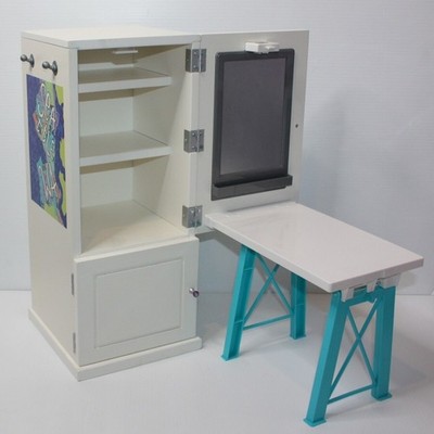 American Girl Contemporary Character Z Yang Desk Set Wooden