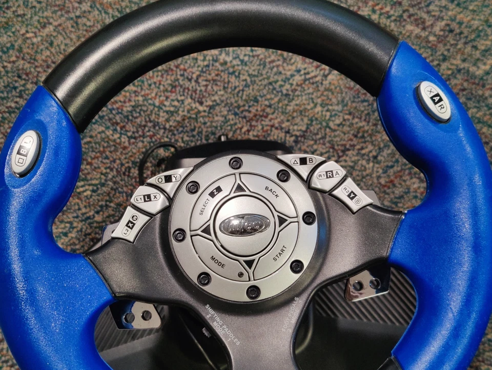 Intec Racing Steering Wheel & Pedals - PS1, PS2, Xbox, Game Cube - Image 4 of 4