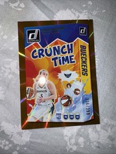 2025 Panini Donruss WNBA - Crunch Time Paige Bueckers #19 Orange Laser /399 (RC)
