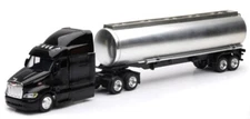 NEW RAY PETERBILT 387 TANKER LONG HAUL TRUCKER 1:43 SCALE