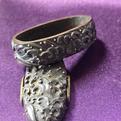 Japanese antique fuchi and kashira “wave“ Samurai Katana koshirae - Picture 12 of 12