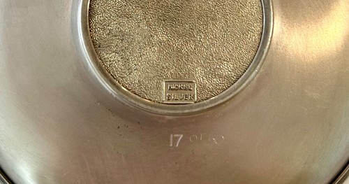 Queen Elizabeth II Silver Jubilee Commemorative Sterling Silver Dish with Case - Picture 5 of 6