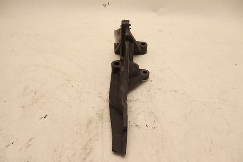 2018-2023 PETERBILT 579 REAR RIGHT EXHAUST BRACKET MOUNT M11-8382 OEM