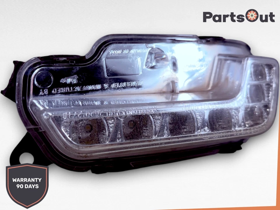 2011-13 Mercedes Benz E Class W212 Right Side LED Fog Light OEM - Image 2 of 4