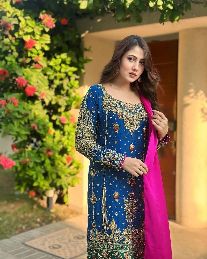 Indian Designer Beautiful Kurti Pant Set Bollywood Wear Salwar Kameez Set Suit image 5