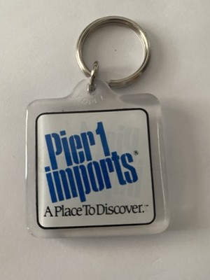 PIER 1  IMPORTS  Key Ring A Place To Discover NOS UNUSED CONDITION MINT