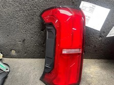 Used Left Tail Light Assembly fits: 2024 Toyota Tacoma w/o power tailgate lock L