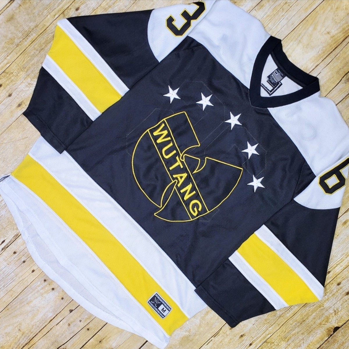 Wu Tang 36 C.R.E.A.M. Hockey Jersey Limited Edition Size M Wu Tang 36 C.R.E.A.M. Hockey Jersey Limited Edition Size M