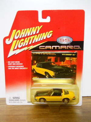 Johnny Lightning 1976 Camaro RS 35th Anniversary Die Cast Car