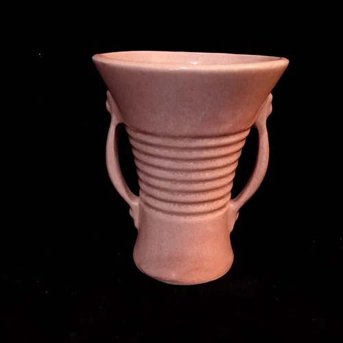 Vintage Brush Pottery Speckled Peach 2 Handled Ribbed Vase "Brush USA 579 4 1/2"