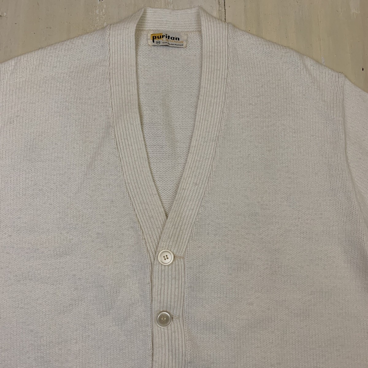 PURITAN - Vtg 60s-70s White Acrylic Cardigan Skate Sweater, Fits