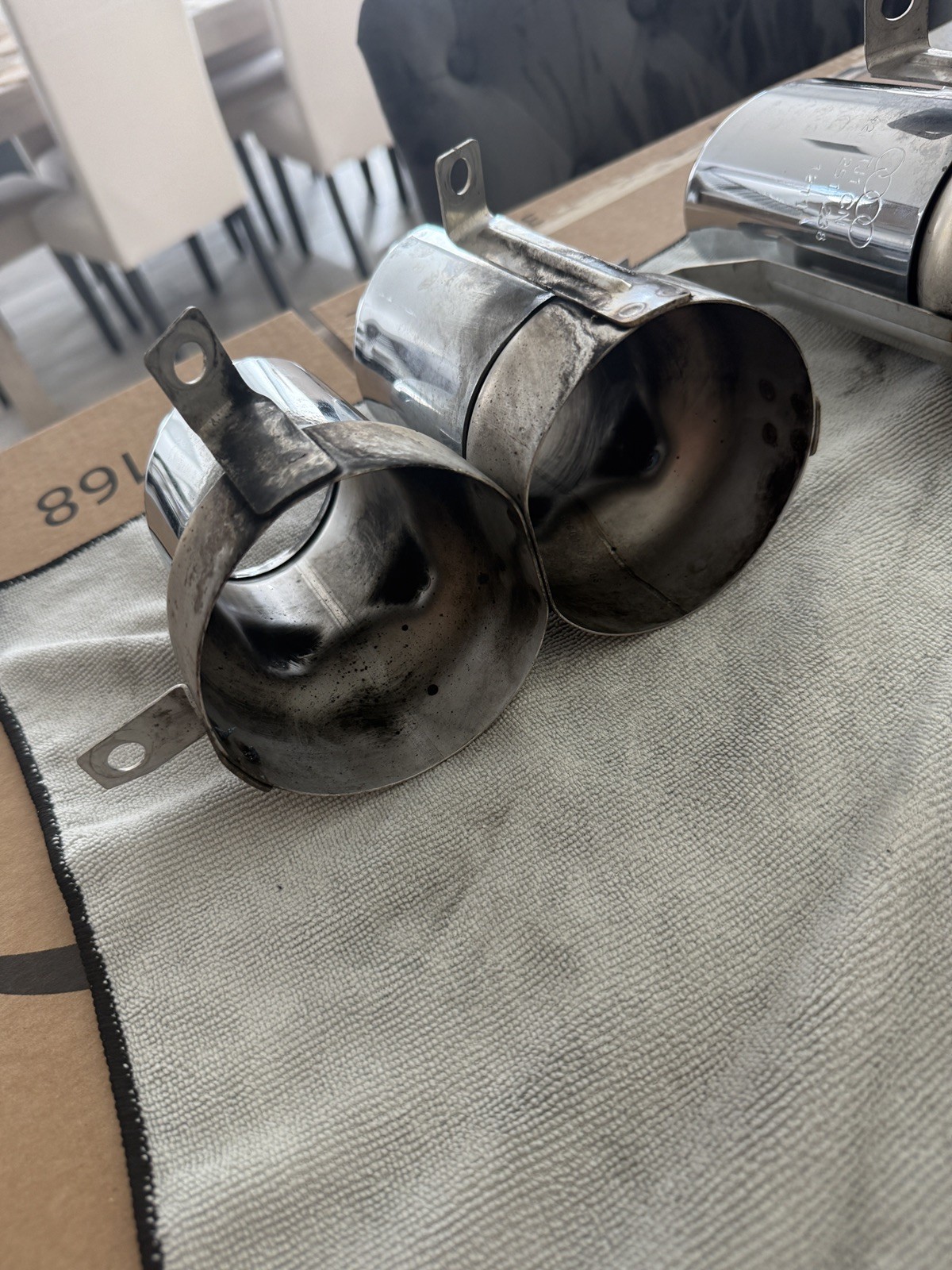 Audi R8 2012 REAR Exhaust tip P/N 420251237