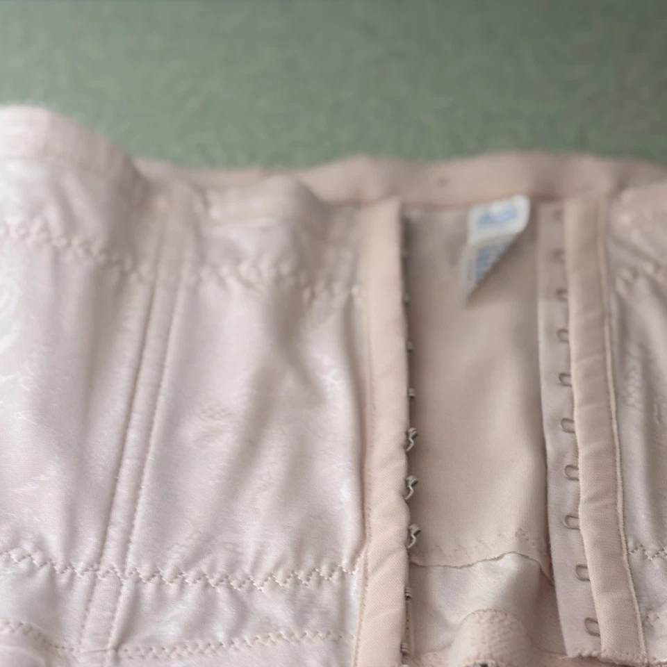 Corsé de Colección Flexees Instantáneo Adelgado Cintura Pinza Lg 29/30 Blanco Faja Prendas Modeladoras Foto 2 de 4