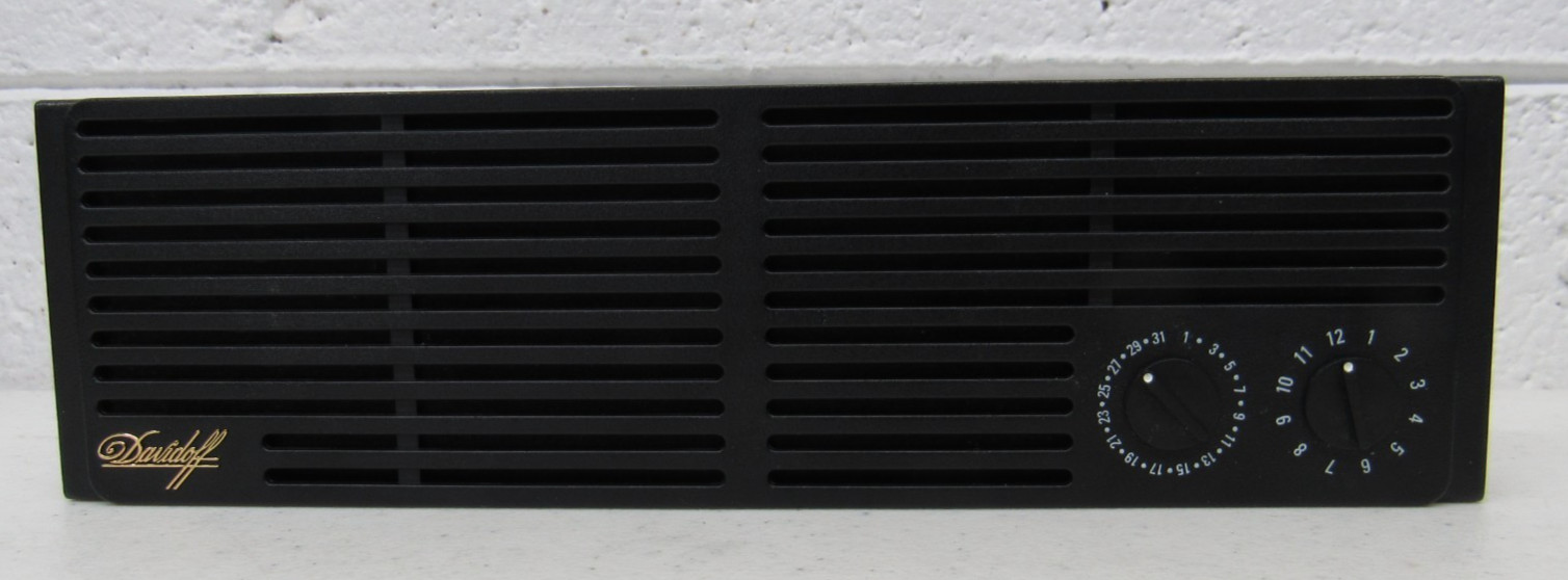 Davidoff Cigar Humidor Swiss-Made 13.75"x5.5"x8.75" w/ Solingen Scissors