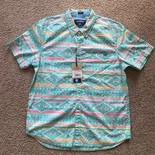 NWT Chubbies The En Fuego Wild Short Sleeve Button Down Friday Shirt Medium