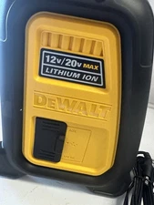 DEWALT Cordless Jobsite speaker blue tooth 12v/20v