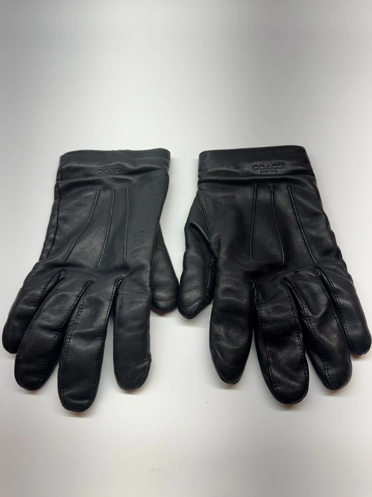 Coach Mens Leather Black Gloves size: M Cashmere lining