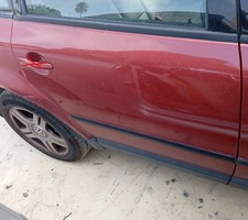 tür hinten rechts für VOLKSWAGEN PASSAT BERLINA (3B2) COMFORTLINE 1996 457060