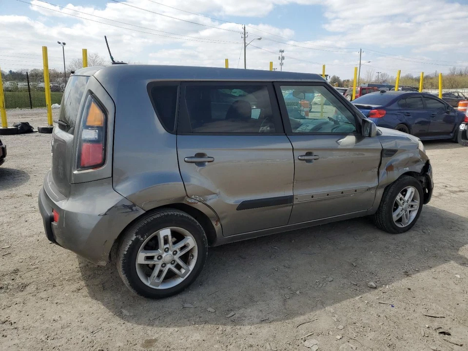 Conjunto de filtro de aire usado se adapta a: Kia Soul 2.0 2011 grado A Foto 3 de 4
