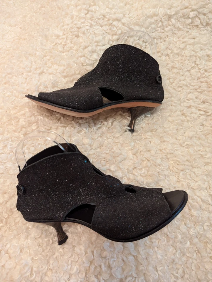 Tacones Cydwoq de cuero negro talla 36,5 Foto 2 de 4