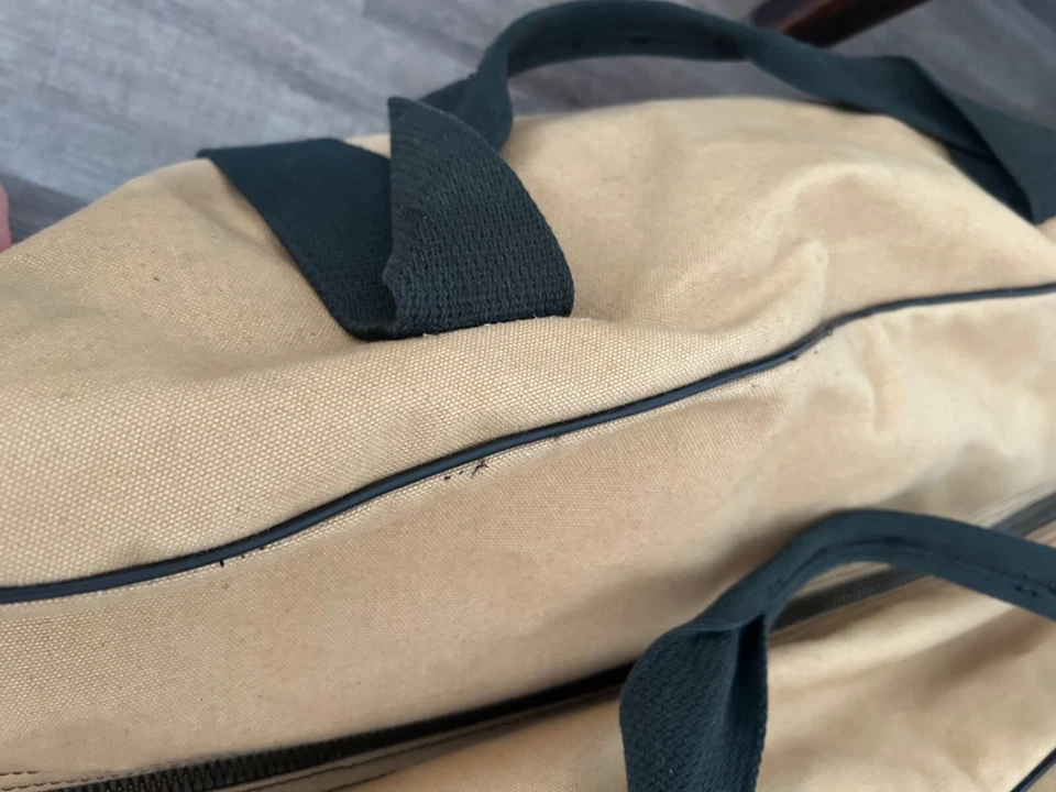 Bolso de Lona Boyt Vintage Beige Tostado Algodón Lona Grande Base Acolchada 25 pulgadas Foto 4 de 4