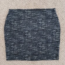 Old Navy Skirt Medium Short Gray Striped Pull On Elastic Waist