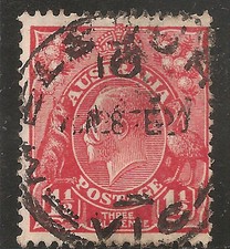Australia Stamp - Scott #26/A4 1 1/2p Scarlet "King George V" Used/LH 1924