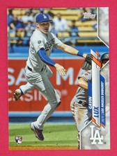 2020 Topps Series 1 Gavin Lux RC Jumping Base Set Photo Variations #292A Dodgers