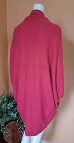 NWT $328 Subtle Luxury 100% Washable Cashmere Nessa Wrap One Size - Picture 2 of 9