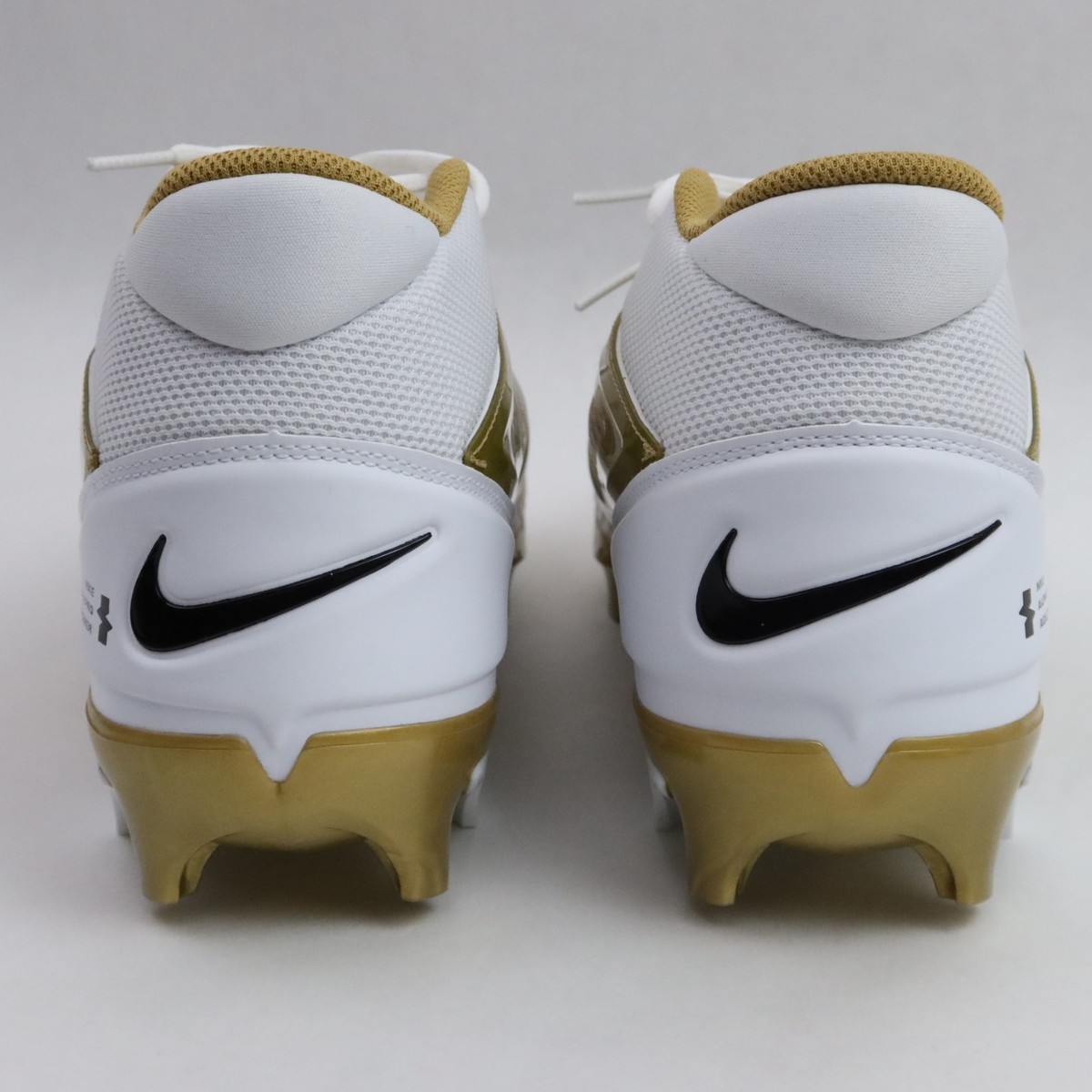 Nike Alpha Menace 4 Pro Football Cleats Men display picture 2