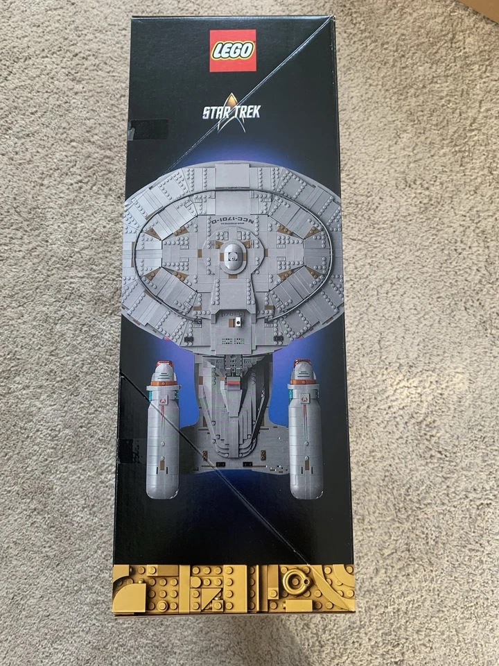 Lego 10356 Star Trek: EE. UU. Enterprise NCC-1701-D Nuevo Precintado LISTO PARA ENVIAR Foto 4 de 4
