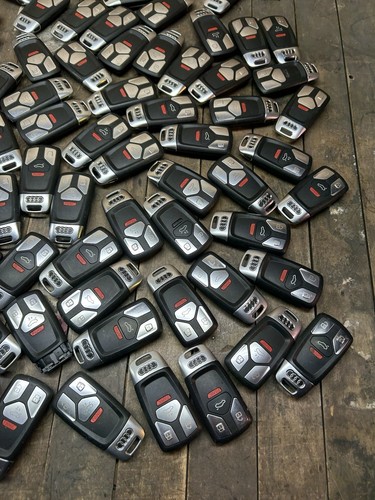 LOT OF 114 AUDI SMART KEYS OEM LOCKSMITH SPECIAL - Picture 8 of 14