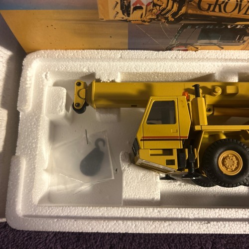Conrad 1/50 Scale 2092 - Grove GMK 3050 All Terrain Hydraulic Crane NIB - Picture 7 of 9