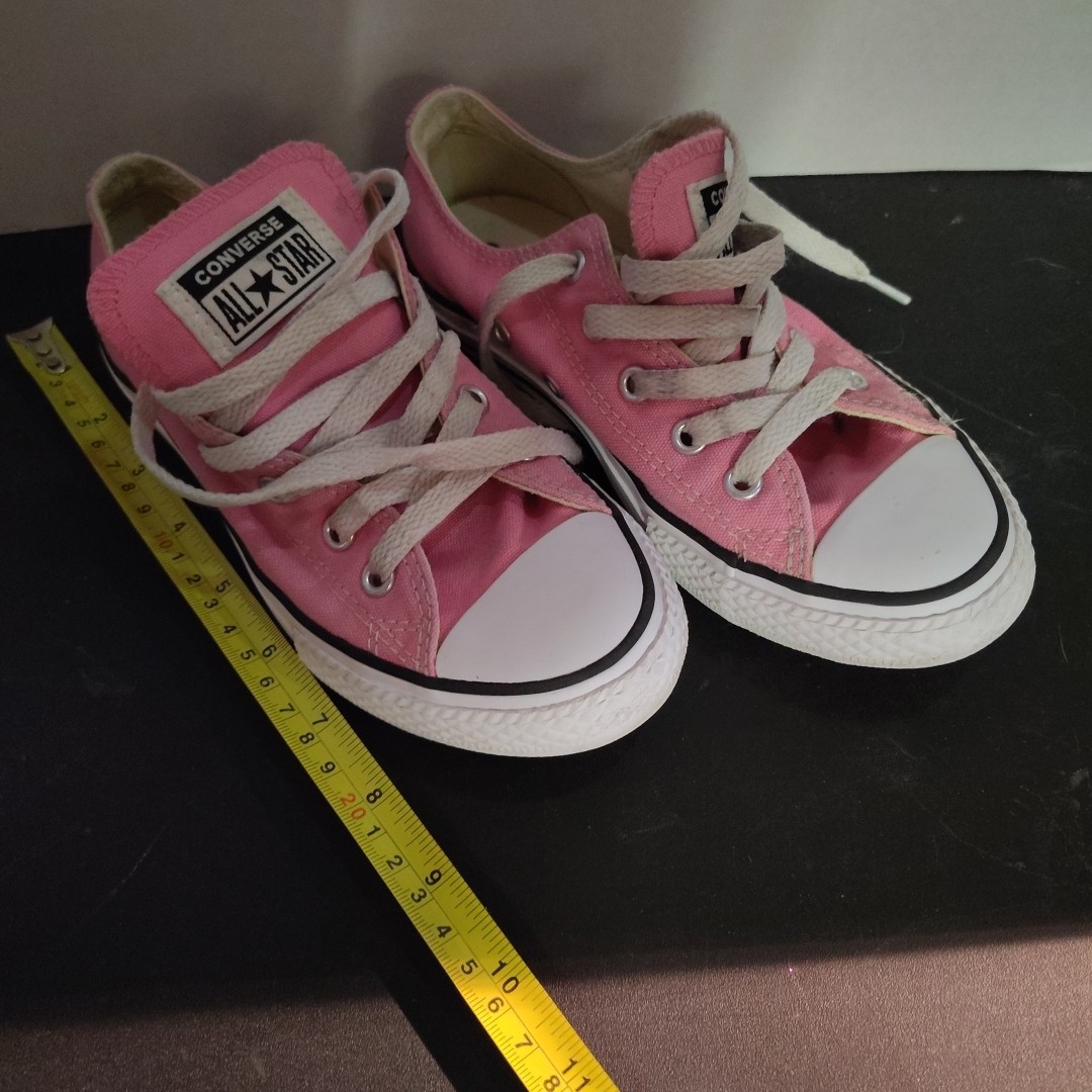 Size 1 (PS) - Converse Chuck Taylor All Star OX Low Pink