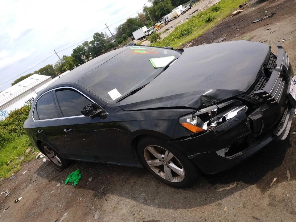 Volkswagen Passat 2012 compresor de aire acondicionado OEM 1K0820808B 121 k millas negro Foto 4 de 4