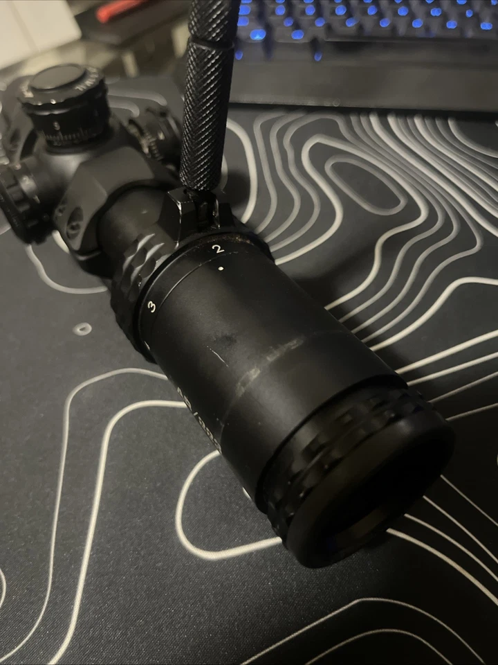 Оптический прицел для винтовки Bushnell 1-4x24 с подсветкой FFP с креплением UTG - Изображение 4 из 4