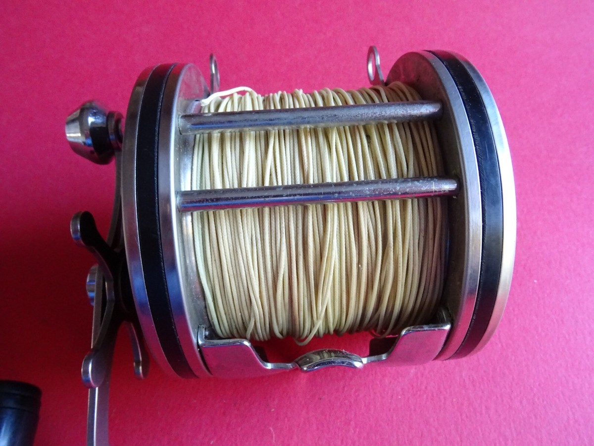Moulinet De Pêche Vintage Winfield International 50 - Multiplicateur Lourd Pour Pêche En Mer - Occasion Très Bon État