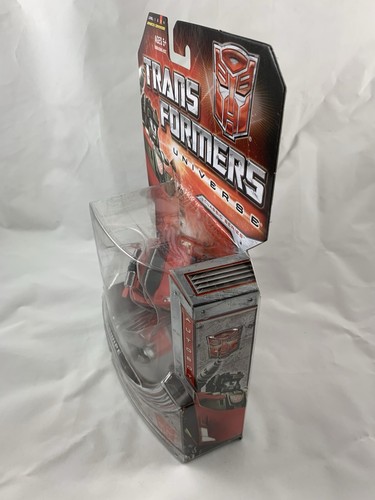Hasbro Transformers Universe Deluxe Class Sideswipe NEW MOSC!!! - Picture 3 of 4