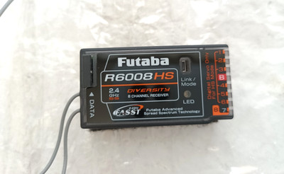 Futaba R6008HS 8 Kanal 2,4 GHz FASST Diversity Empfänger für Flugzeug Hubschr...