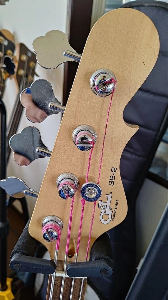 G&L SB2 Tribute Safe Packing! - Image 2 of 4