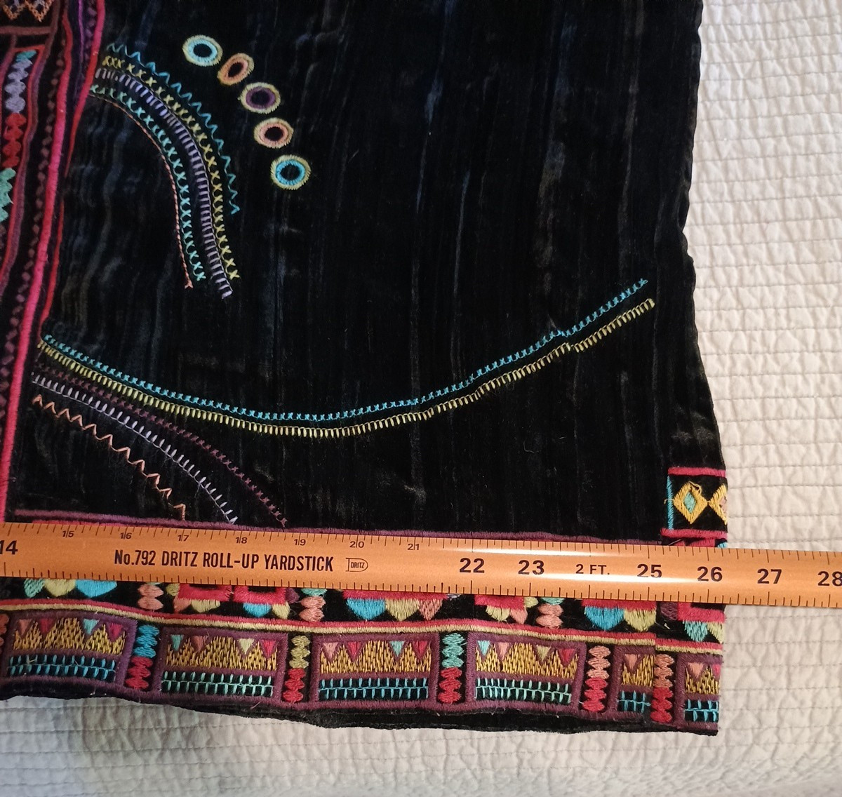 3X Black Velvet Embroidered Evening Jacket Coldwa… - image 16