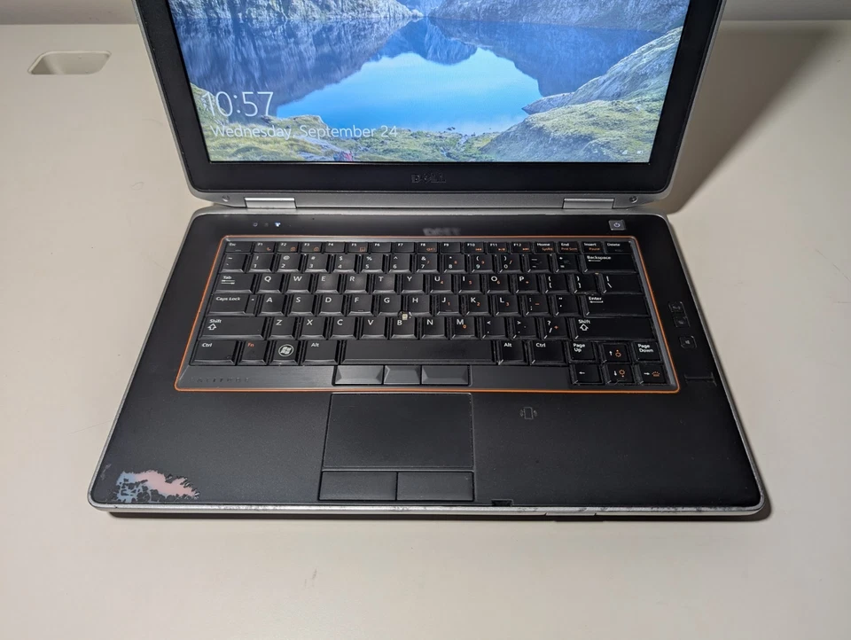 Dell Latitude E6420 — i5-2520M • 8GB • 256GB SSD • HD+ • NVIDIA • Backlit • DVD - Image 4 of 4