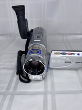 JVC GR-SXM260U 700x Zoom Super VHS Digital Compact VHS Camcorder- untested