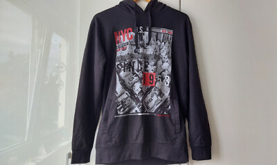 Sehr guter Zustand - schwarzer Hoodie Größe M mit NYC Design - Infinity Man