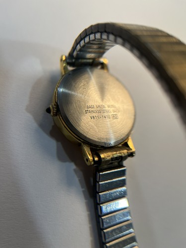 Orologio Vintage Lorus Topolino Tono Oro V811-1410 CINTURINO SPEIDEL USA Disney - Foto 5 di 8