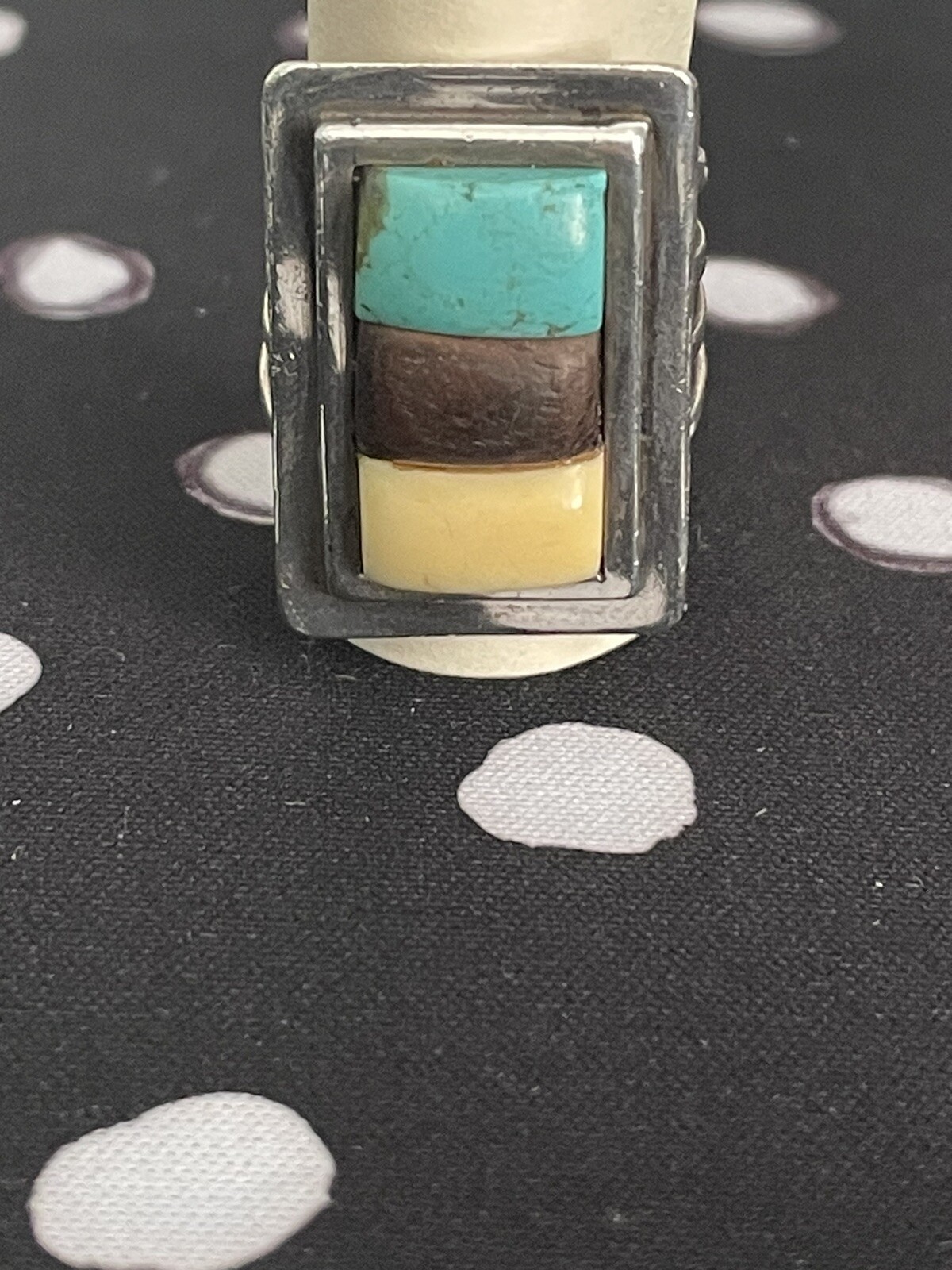 UNIQUE STERLING SILVER RING FEATURING TURQUOISE, … - image 1