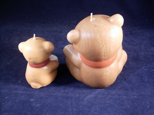 (2) CHRISTMAS HOLIDAY WAX CANDLE TEDDY BEARS - Picture 2 of 4