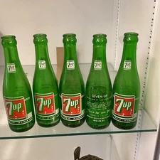 5 Vintage 7 up Soda Pop Bottle Bottles 12 oz 1960's Madison Wisconsin Lot of 5