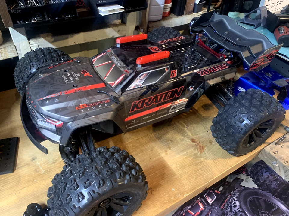 Protectores de deslizamiento de techo (Arrma Kraton/Outcast, Team Corally, Losi) Foto 4 de 4