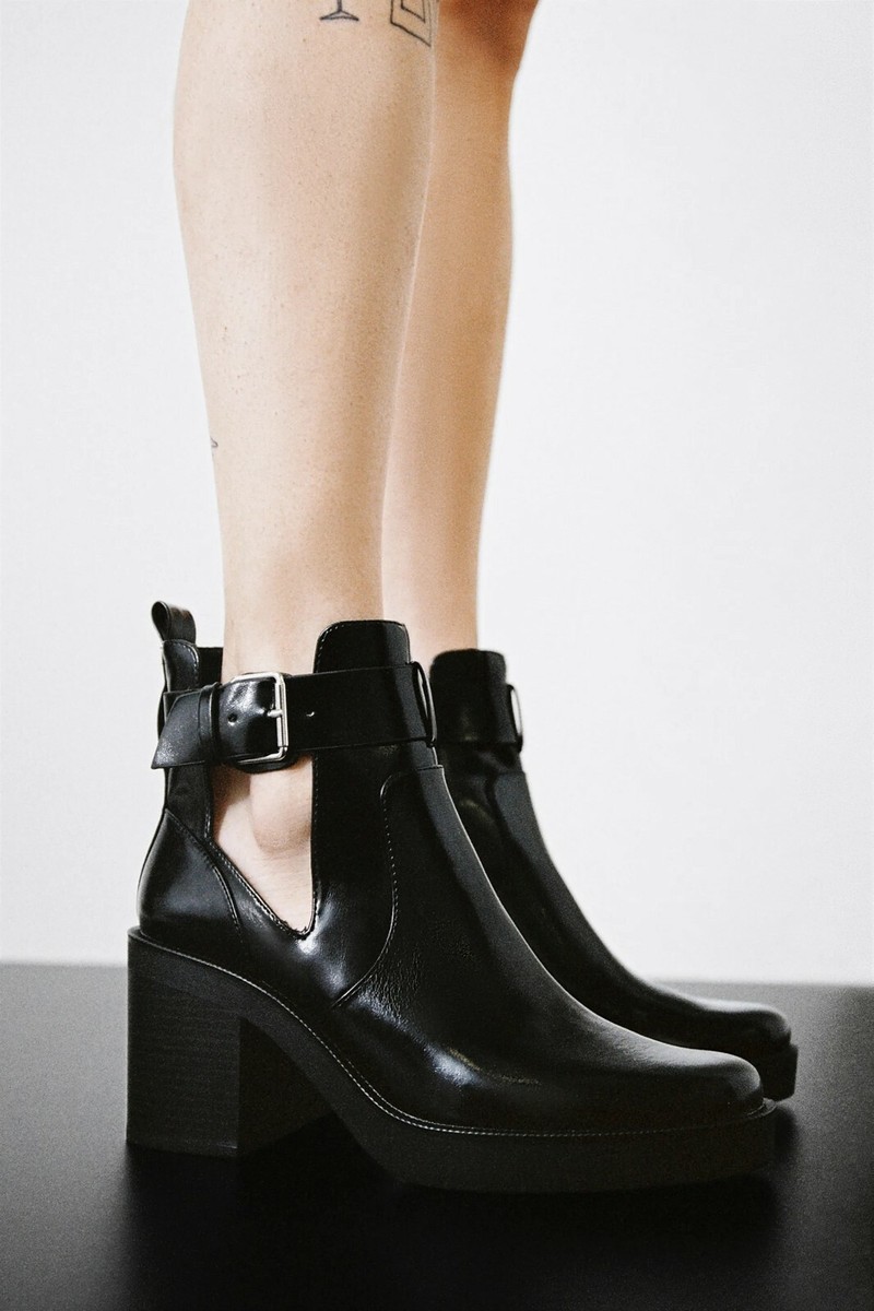 ZARA FW 2021 BLOCK HEELED ANKLE BOOTS WITH SIDE VENTS BLACK 35-42 3107/710 NEW ZARA FW 2021 BLOCK HEELED ANKLE BOOTS WITH SIDE VENTS BLACK 35-42 3107/710 NEW